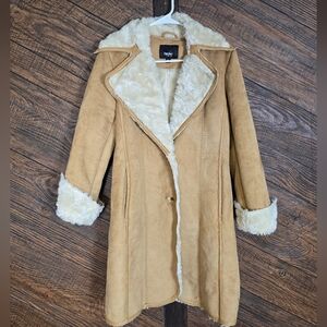 Super Soft Mossimo Supply Co. Tan Penny Lane with Cream Lining Faux Fur Coat M